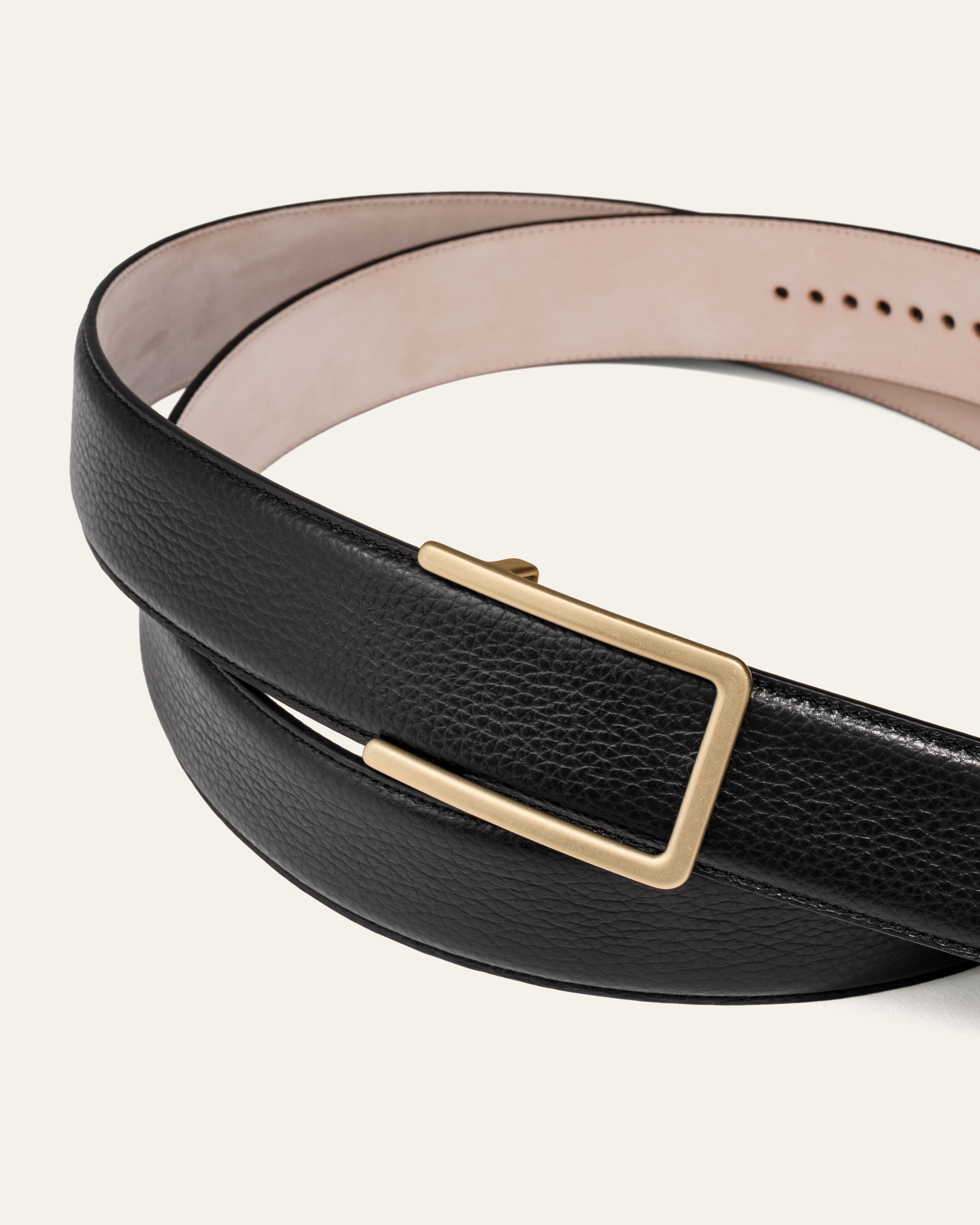 Model 3 Gold Matt – Black Grain Bovine Leather