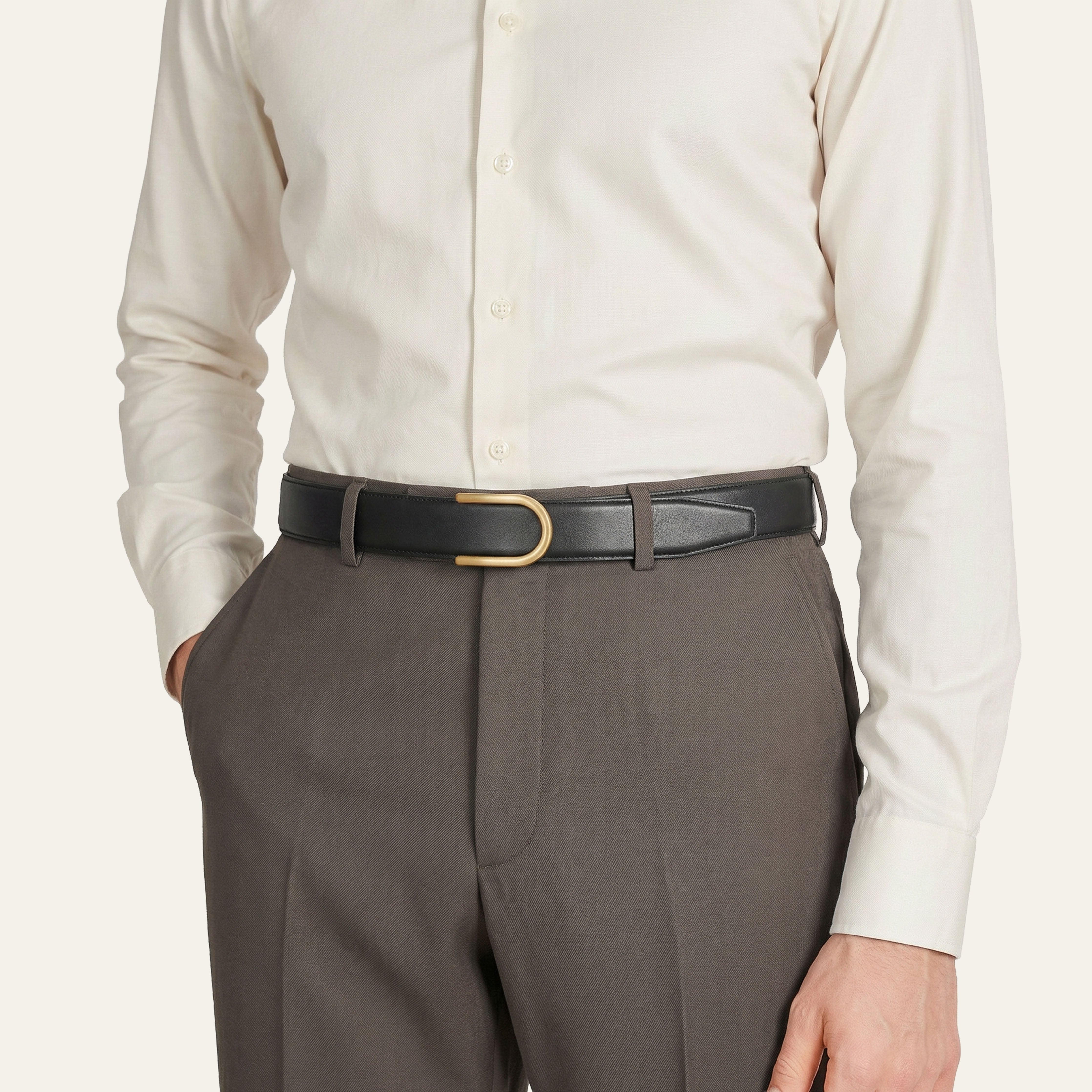Model 4 Gold Matt – Black Bovine Leather